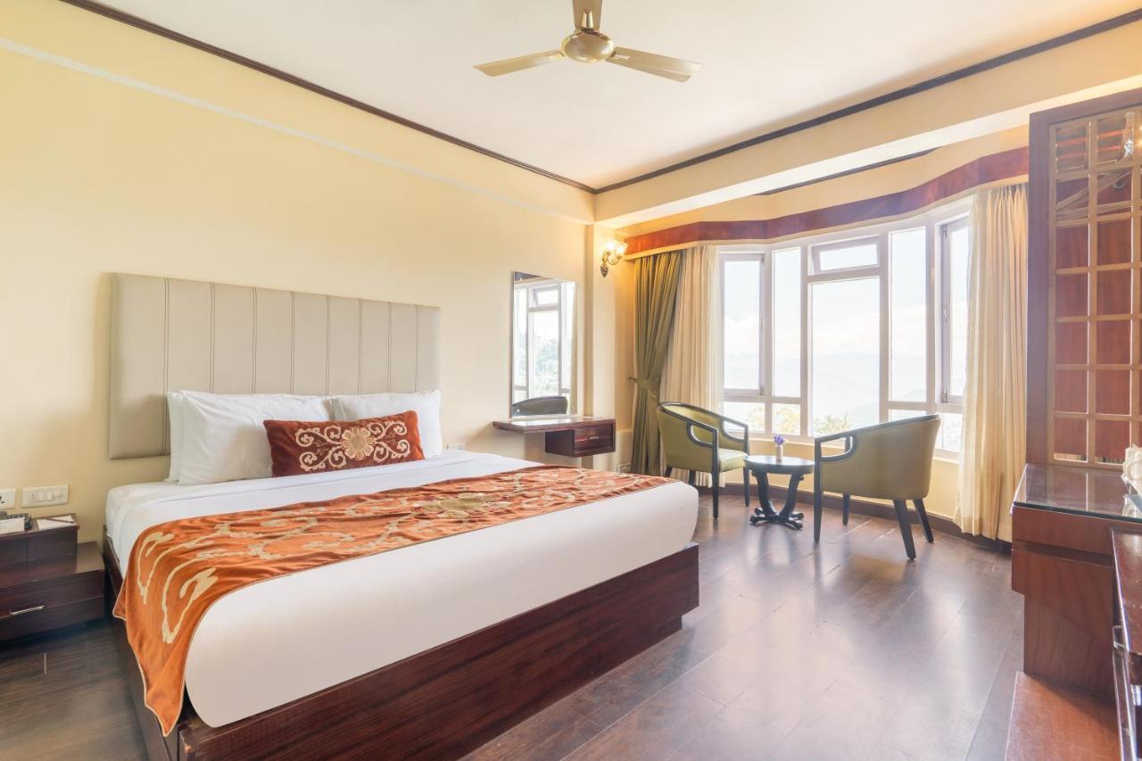 Summit Lillium Hotel & Spa 칼림퐁 외부 사진